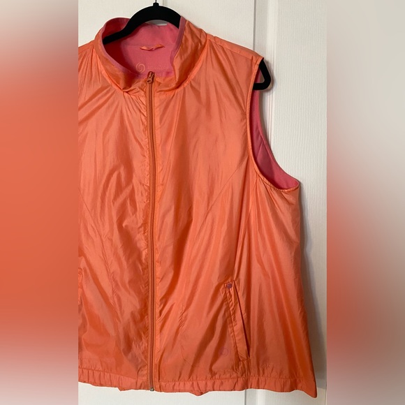 Penningtons ActiveZone Windbreaker Vest - Picture 2 of 8